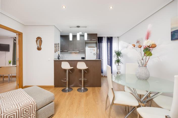 Image No.8-2 Bed Apartment for sale