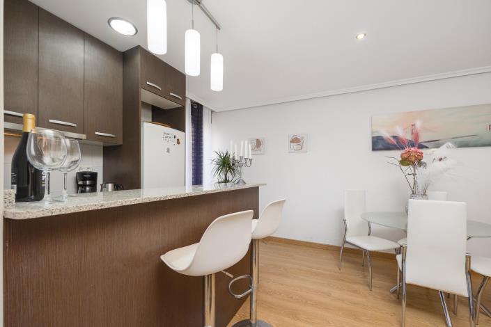 Image No.11-2 Bed Apartment for sale