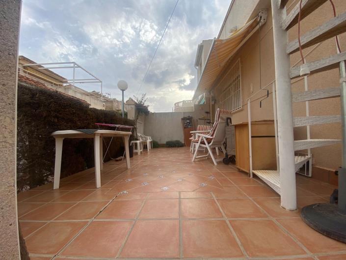 Image No.14-2 Bed Townhouse for sale