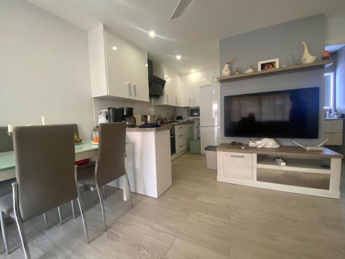 Image No.24-2 Bed Townhouse for sale