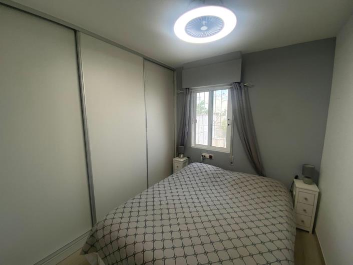 Image No.31-2 Bed Townhouse for sale