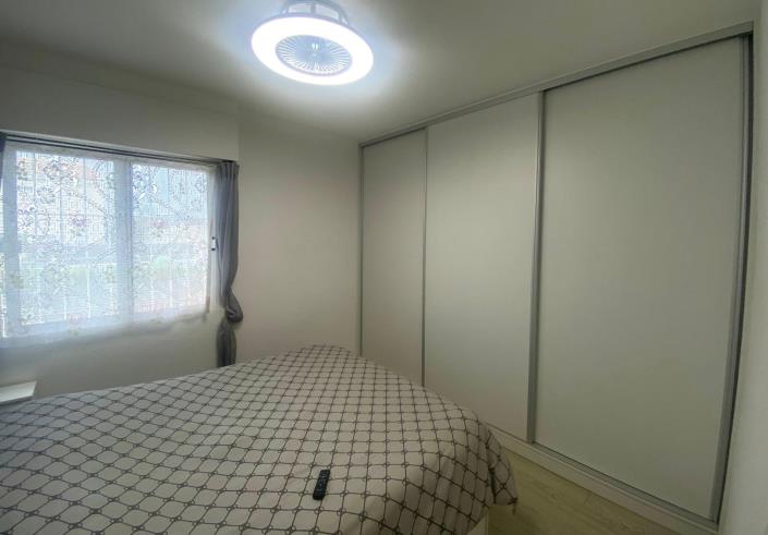 Image No.32-2 Bed Townhouse for sale