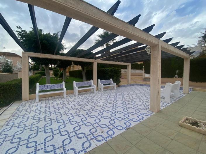 Image No.36-2 Bed Townhouse for sale