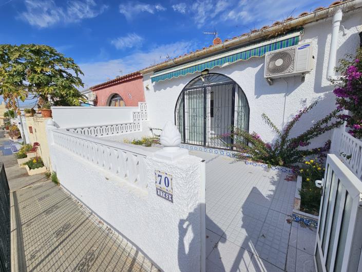 Image No.1-2 Bed Townhouse for sale