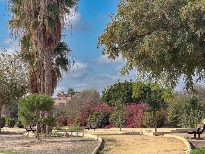 Image No.4-2 Bed Apartment for sale