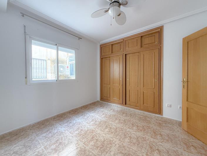 Image No.27-2 Bed Apartment for sale