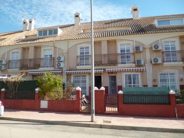 1635-town-house-for-sale-in-la-florida-1362547-large