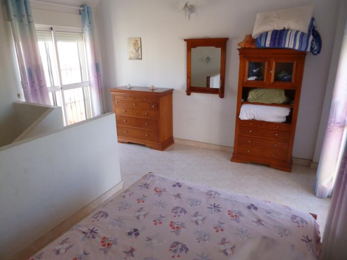 Image No.9-3 Bed Townhouse for sale