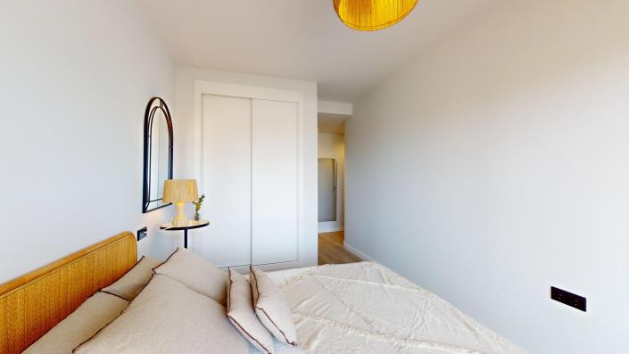 Image No.10-3 Bed Apartment for sale