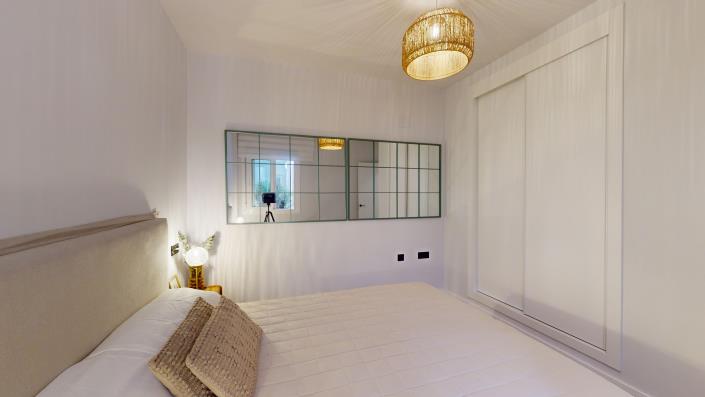 Image No.21-3 Bed Apartment for sale