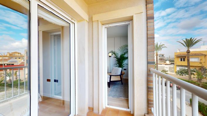 Image No.23-3 Bed Apartment for sale