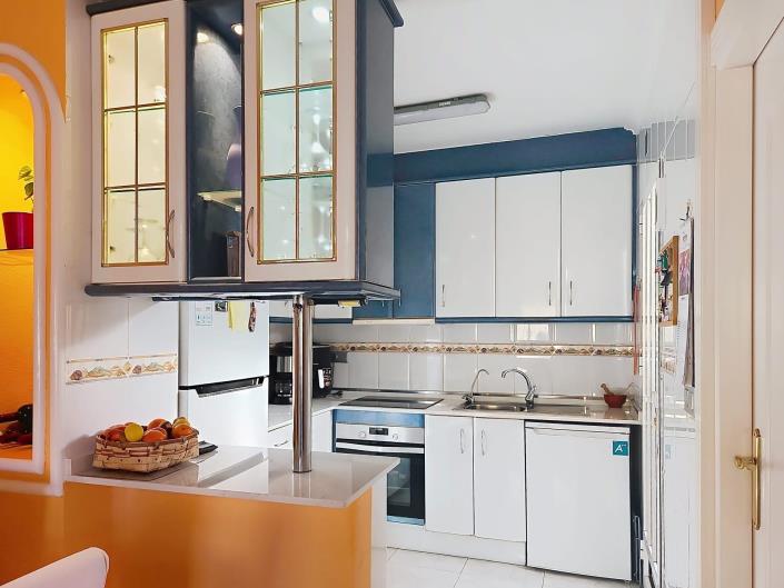 Image No.10-2 Bed Townhouse for sale