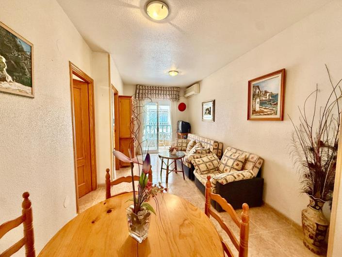 Image No.7-Appartement de 2 chambres à vendre à Torrevieja