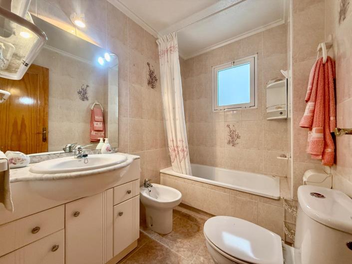 Image No.21-Appartement de 2 chambres à vendre à Torrevieja