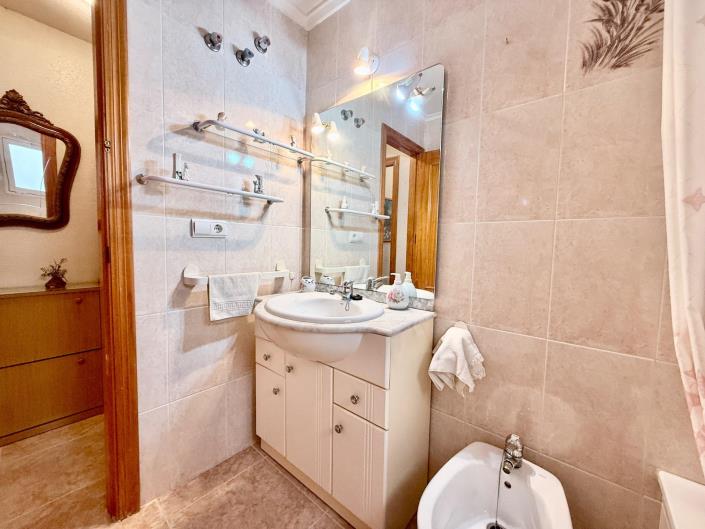 Image No.22-Appartement de 2 chambres à vendre à Torrevieja