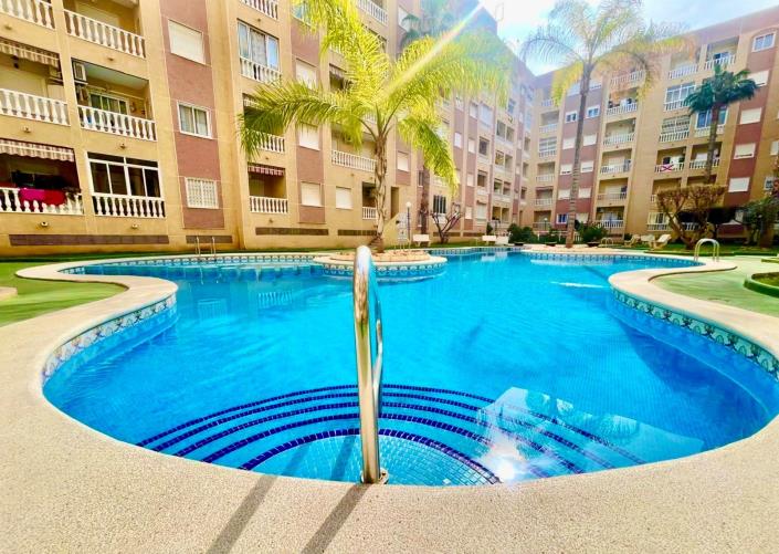 Image No.25-Appartement de 2 chambres à vendre à Torrevieja