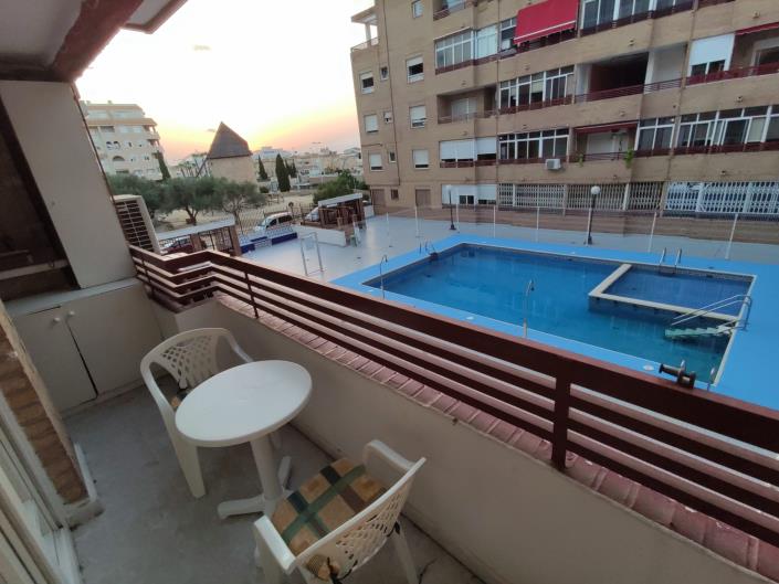 Image No.2-Appartement de 1 chambre à vendre à Torrevieja