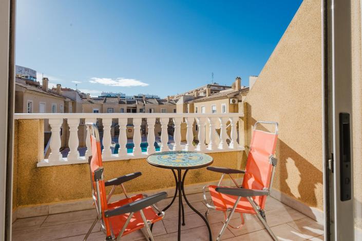 Image No.2-Bungalow de 2 chambres à vendre à Torrevieja