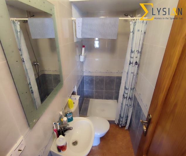 Image No.16-3 Bed Townhouse for sale