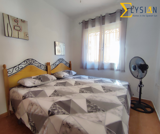 Image No.17-3 Bed Townhouse for sale