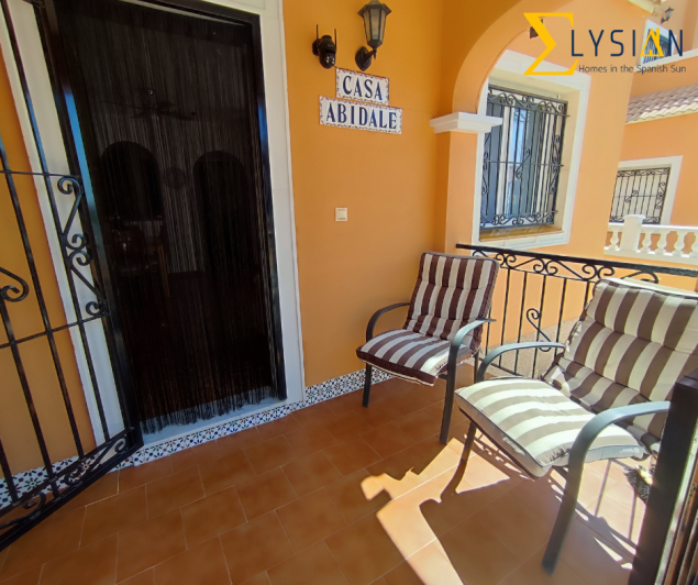 Image No.20-3 Bed Townhouse for sale