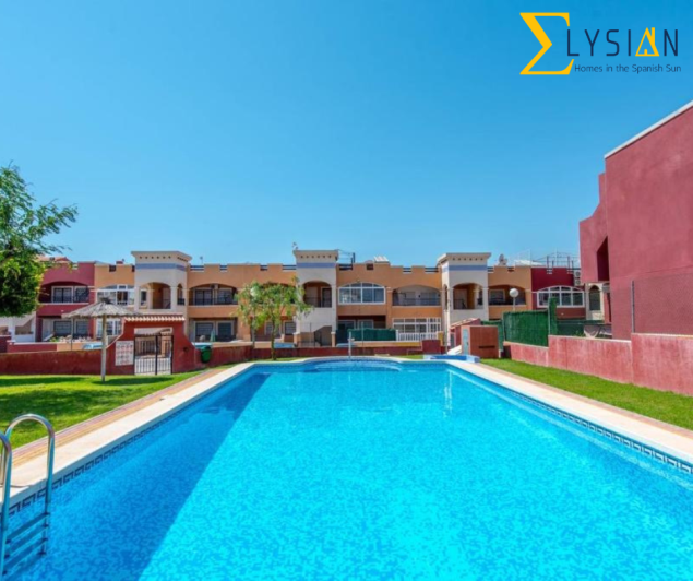 Image No.24-3 Bed Townhouse for sale