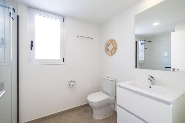 Image No.11-3 Bed Duplex for sale