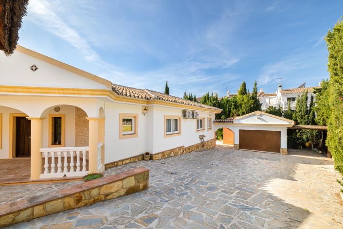 Image No.24-4 Bed Villa for sale