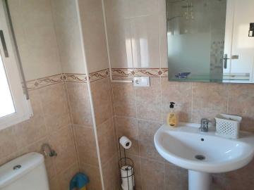 Semi-Detached--formentera-del-segura-bath