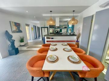 vs5195-pool-villa-for-sale-16