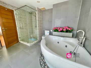 vs5274-bayview-villa-for-sale-25