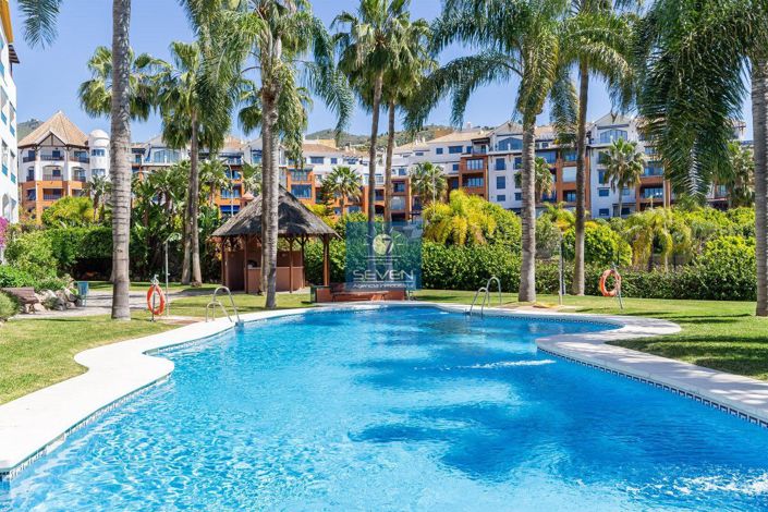 Image No.1-4 Bed Penthouse for sale