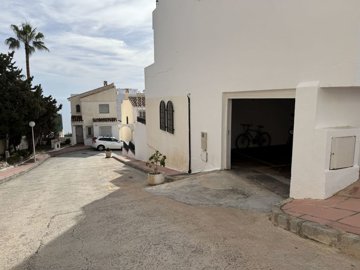 9122614053