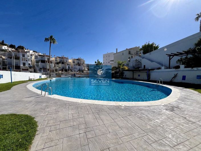 Image No.1-3 Bed Maisonette for sale