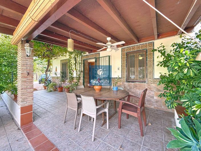 Image No.1-3 Bed Country Property for sale