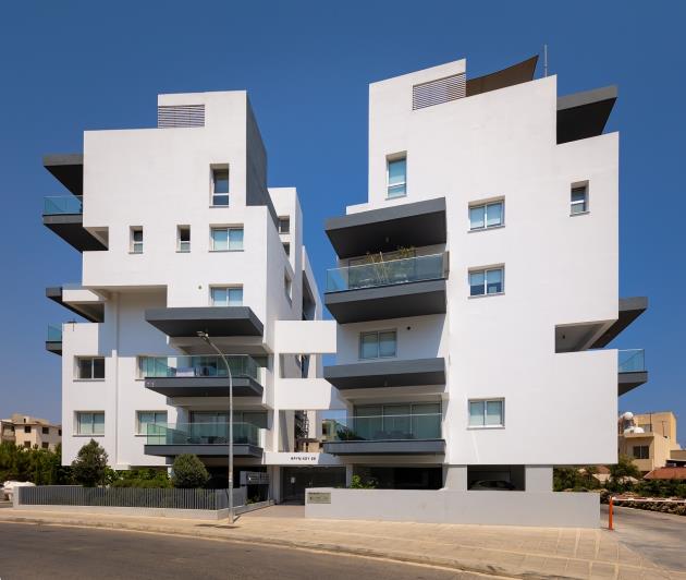 Image No.2-Appartement de 2 chambres à vendre à Ayios Spyridonas