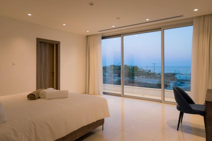 Image No.24-3 Bed Villa for sale