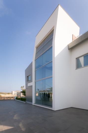 Image No.6-3 Bed Villa for sale