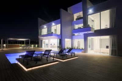 Cove-Exterior--1