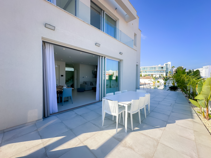 Image No.9-Villa de 4 chambres à vendre à Ayia Napa