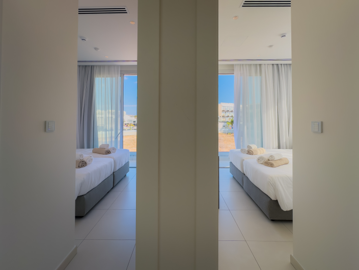 Image No.21-Villa de 4 chambres à vendre à Ayia Napa