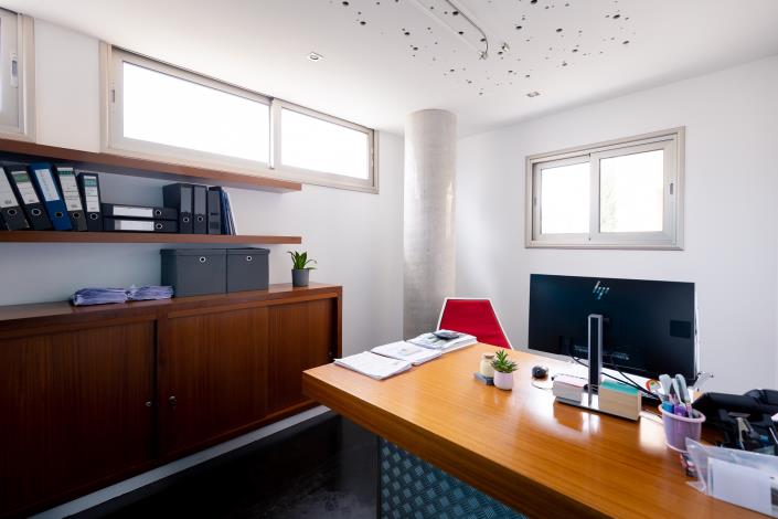 Image No.38-Commercial for sale