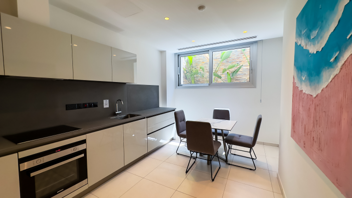 Image No.8-4 Bed Villa / Detached for sale