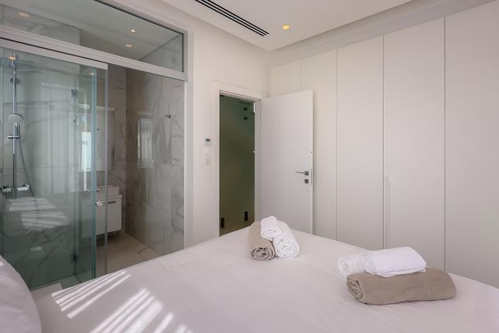 Image No.29-4 Bed House/Villa for sale