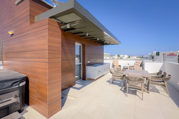 Image No.38-4 Bed House/Villa for sale