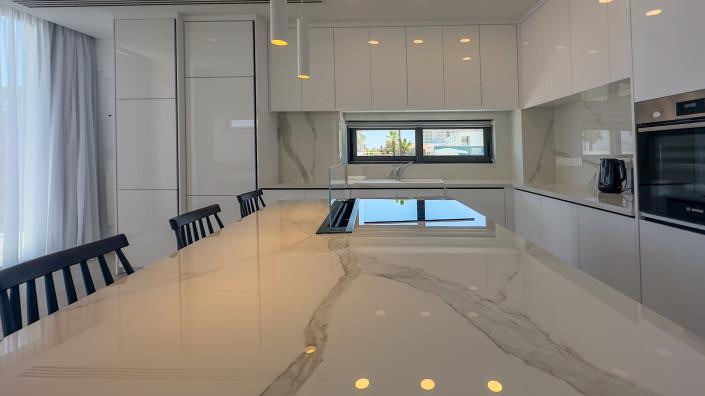 Image No.20-4 Bed Villa / Detached for sale