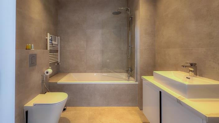 Image No.38-4 Bed Villa / Detached for sale