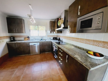propertyimage1tfeovfmeq20231020055301