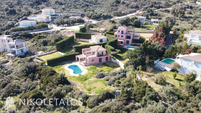 Image No.10-3 Bed Villa for sale