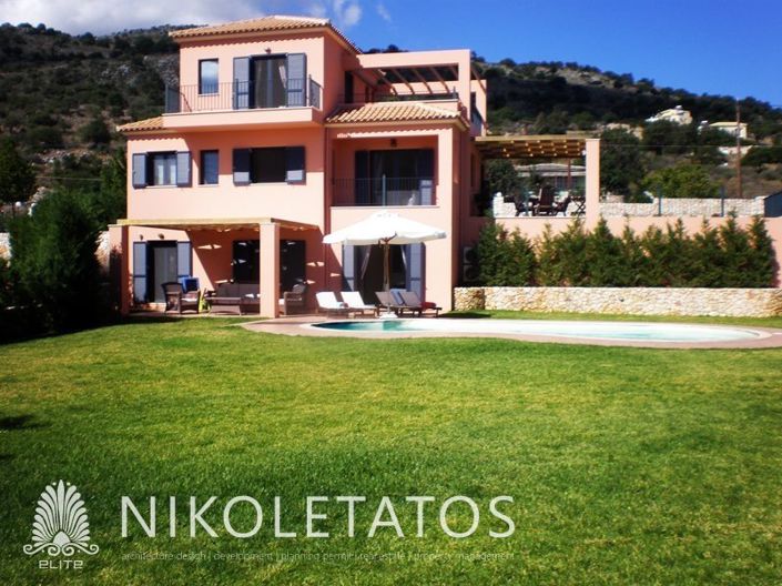 Image No.10-5 Bed Villa for sale